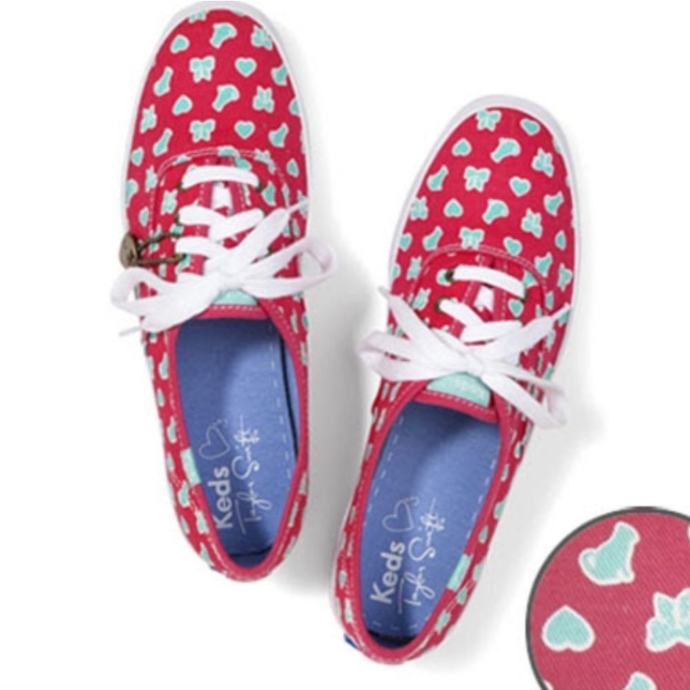 Taylor Swift x Keds Women's Shoes 8.5 Pink with Cats and Bows Limited‎ Edition